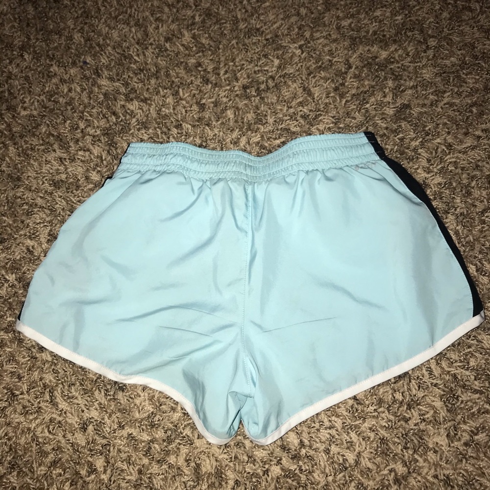 Nike Shorts - Picture 4 of 6